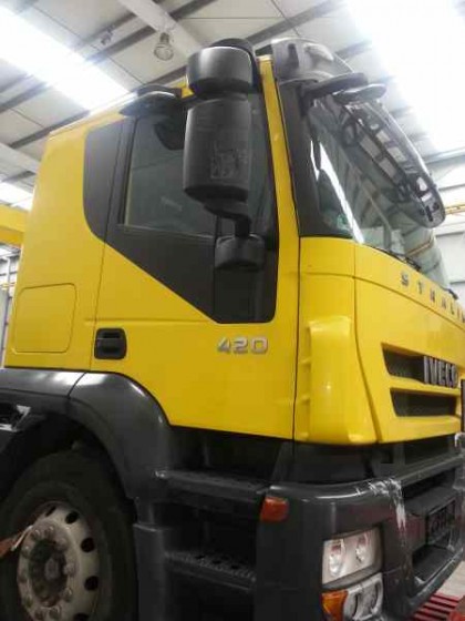 IVECO  STRALIS  BAJA CAMA  MANUAL E-3