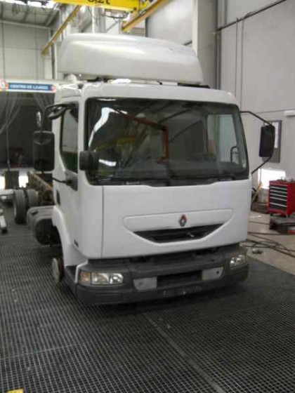 RENAULT MIDLUM 180 CORTA MANUAL  E-2